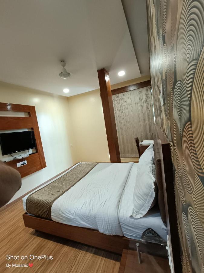 Hotel A Suites Bombaj Exteriér fotografie