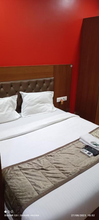 Hotel A Suites Bombaj Exteriér fotografie